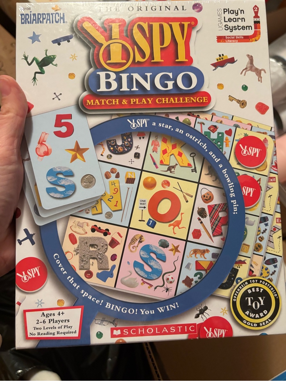 Scholastic I SPY Bingo Game - Red, Blue, Yellow, White